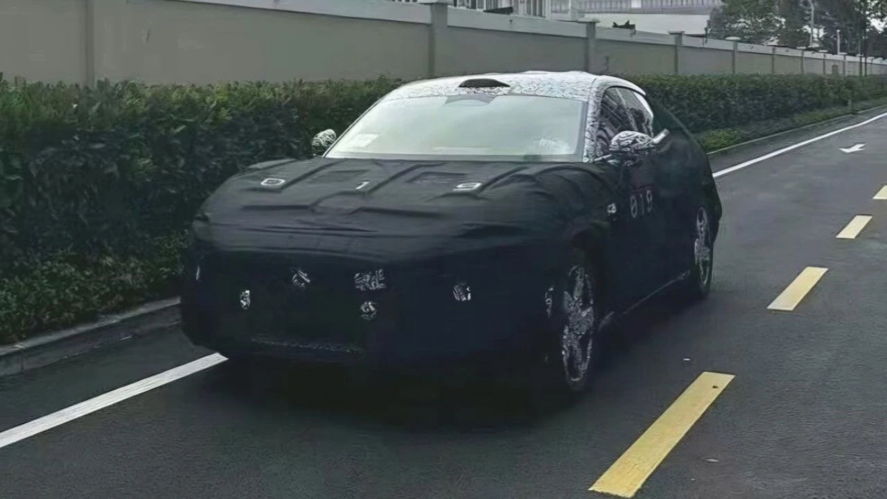 SU7 ile satış rekoru kıran Xiaomi'nin yeni SUV arabası görüntülendi