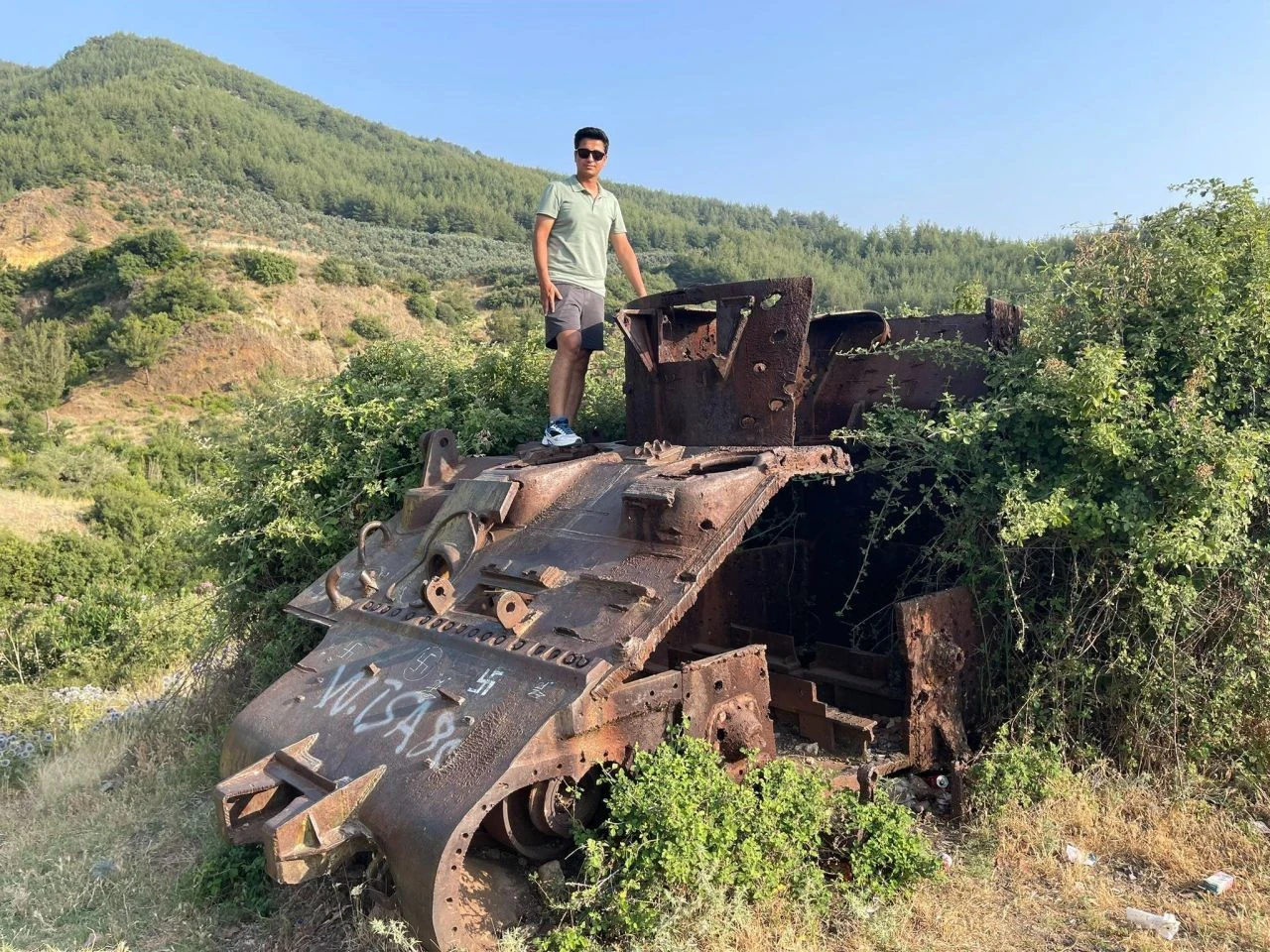 Yıllardır gizemini koruyor! Vatandaşlar görmek için oraya akın ediyor