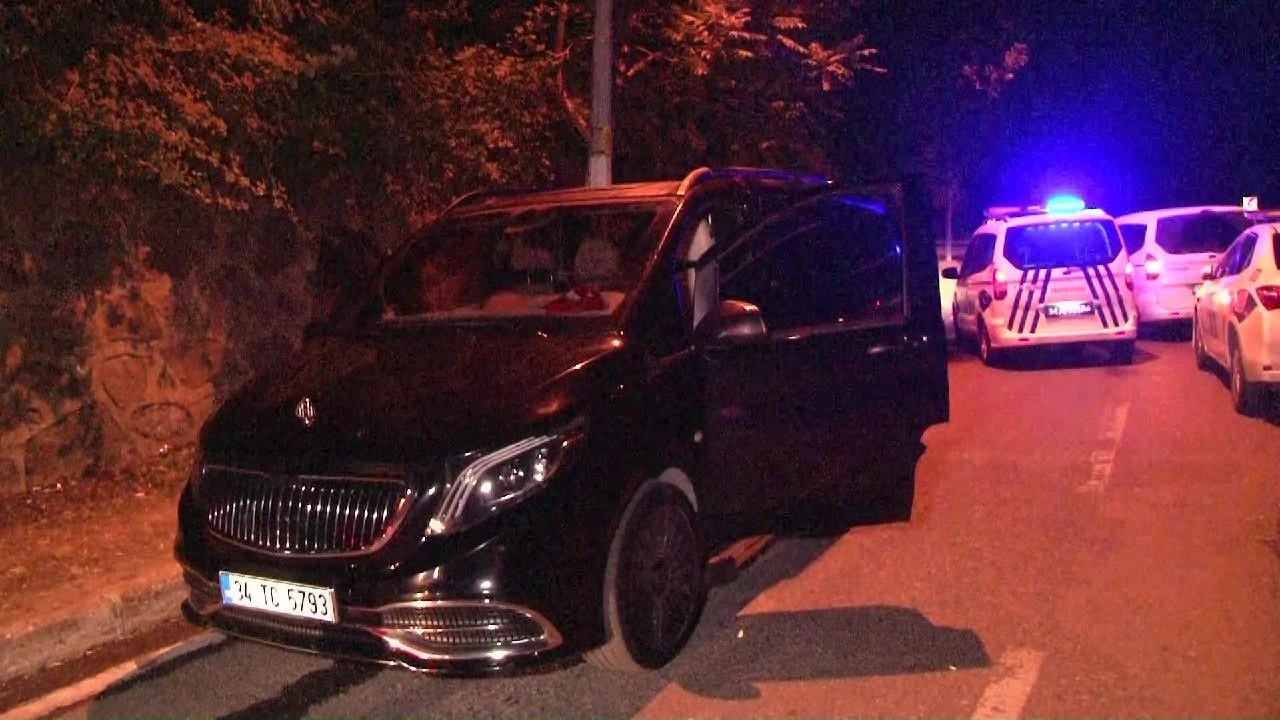 Beykoz'da kendi boğazını kesen bir şahıs hastaneye kaldırıldı!
