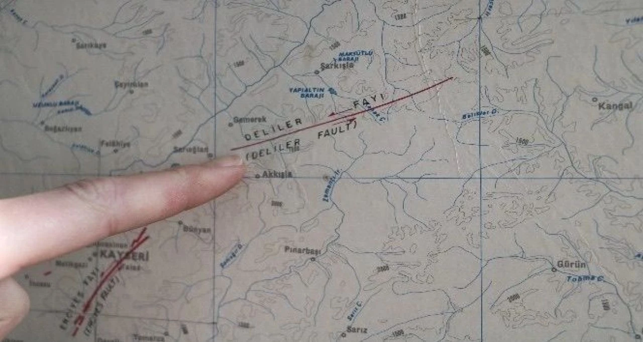 Deprem üretmeye hazır Deliler Fayı Sivas'tan başlayıp Kayseri'ye uzanıyor - 1. Resim