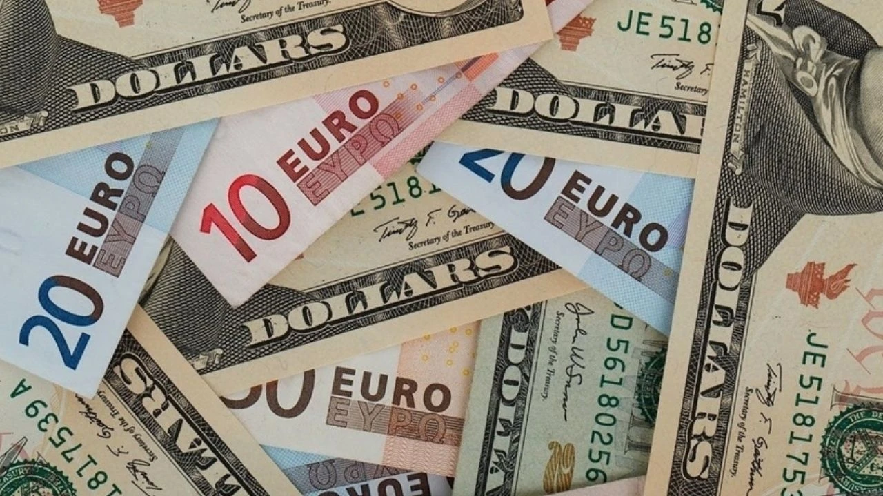 Dolar rekora yakın 33 bandına göz kırpıyor! 24 Haziran güncel Dolar, Euro ve İngiliz Sterlini fiyatı - 1. Resim