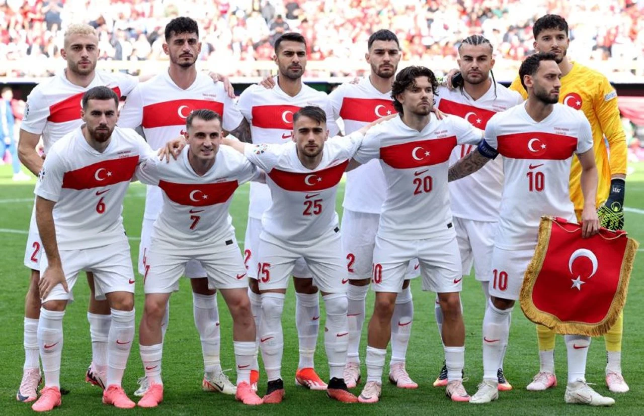 A Milli Takım, son 16 için Çekya ile kozlarını paylaşacak! İşte gruptan çıkmak için tüm ihtimaller