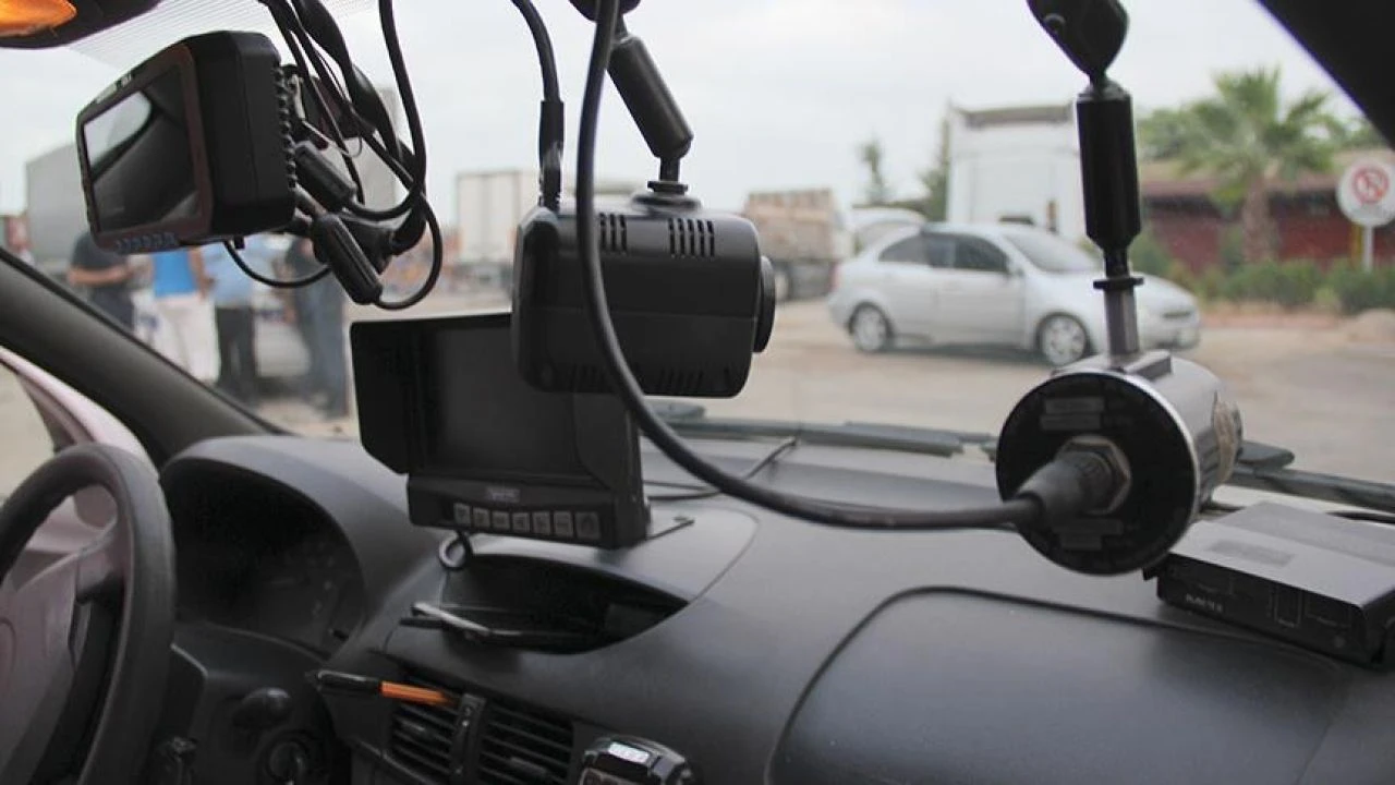 Bayram tatilinde 51/2-a trafik cezası alanlar bunları merak etti! Hız sınırı aşımı cezasının en yükseği 6.440 TL