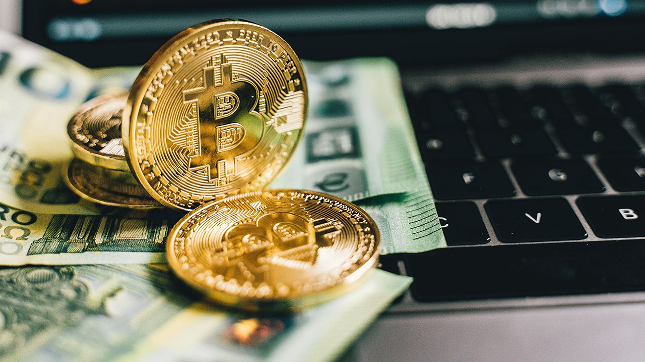 Bitcoin kritik eşiğe dayandı, uzmanlar &#039;45 bin dolara kadar düşebilir&#039; dedi