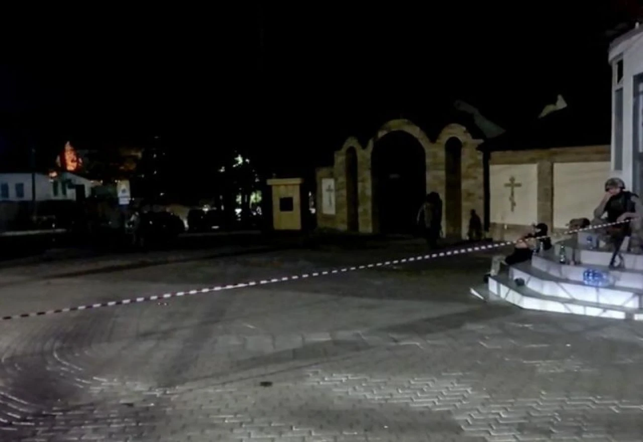 Dağıstan’da eş zamanlı terör saldırıları sonrası yeni çatışma: Huzursuzluk baş gösterdi! - 2. Resim