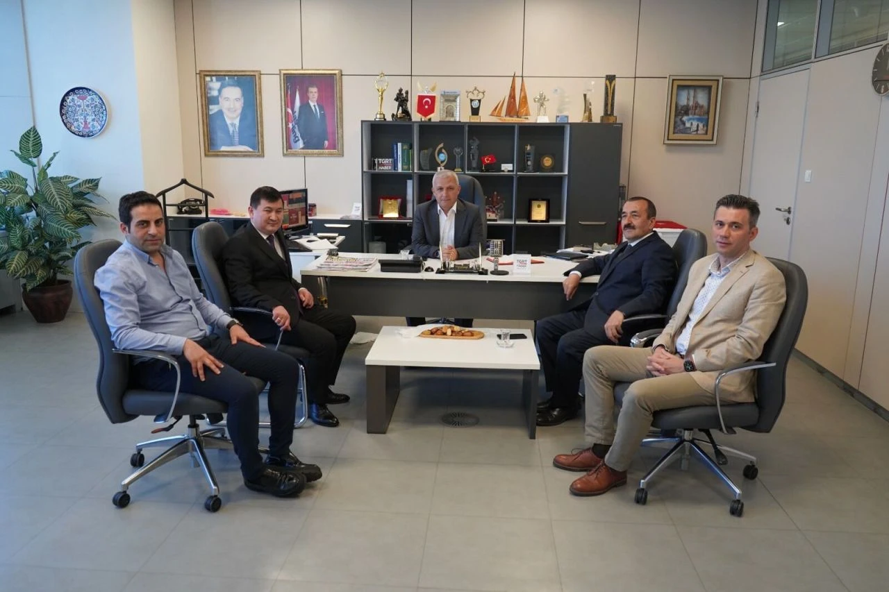 İhlas Medya Grubu’na Kazakistan’ın İstanbul Başkonsolosu Nuriddin Amankul'dan ziyaret gerçekleşti - 2. Resim