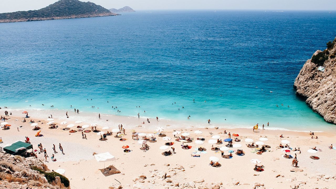 İngiltere&#039;den Türkiye&#039;ye gelen turistlere skandal &#039;tecavüz&#039; uyarısı! Avrupa&#039;daki vakaları görmezden geldiler