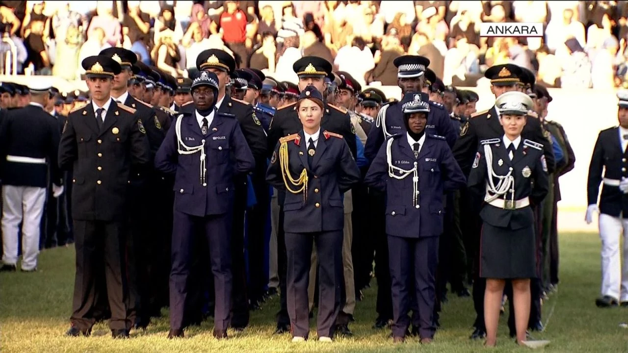 Son dakika! Erdoğan'dan organize suçla mücadele mesajı: 1 yıldaki başarı takdirle karşılanıyor - 2. Resim