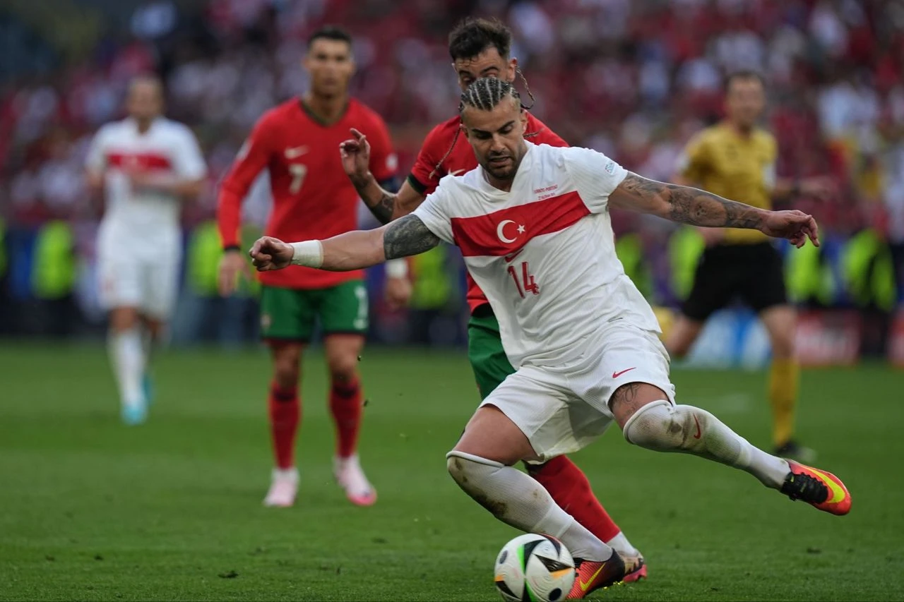 A Milli Takım, Çekya önünde! Euro 2024'te tamam ya da devam maçı! Muhtemel 11'imiz belli oldu - 2. Resim