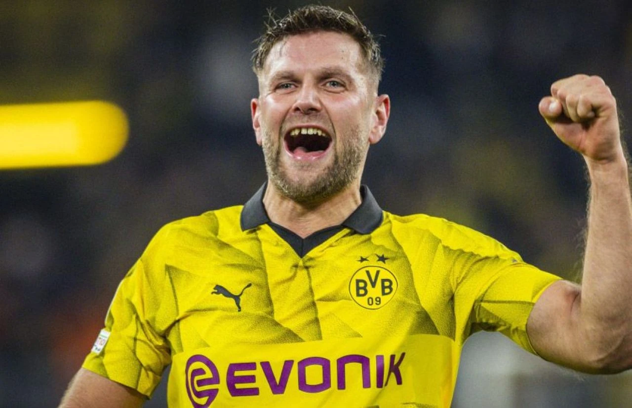 Ali Koç'tan Ferdi Kadıoğlu pazarlığı! Dortmund'dan forvet istedi - 1. Resim