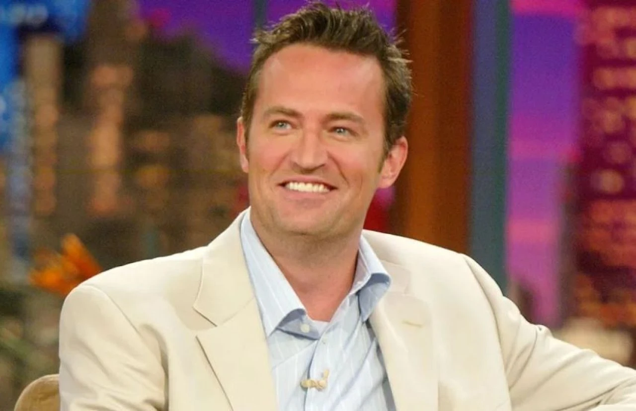 Friends dizisinin yıldızı Matthew Perry'nin ölümüyle ilgili yeni gelişme! Birçok kişi sorgulanacak