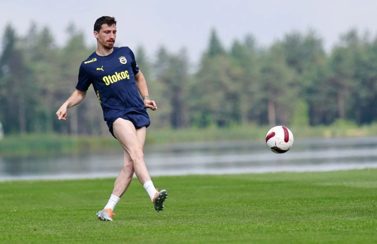 Mourinho'nun Mert Hakan Yandaş'a hitabı dikkat çekti: "Komutan"