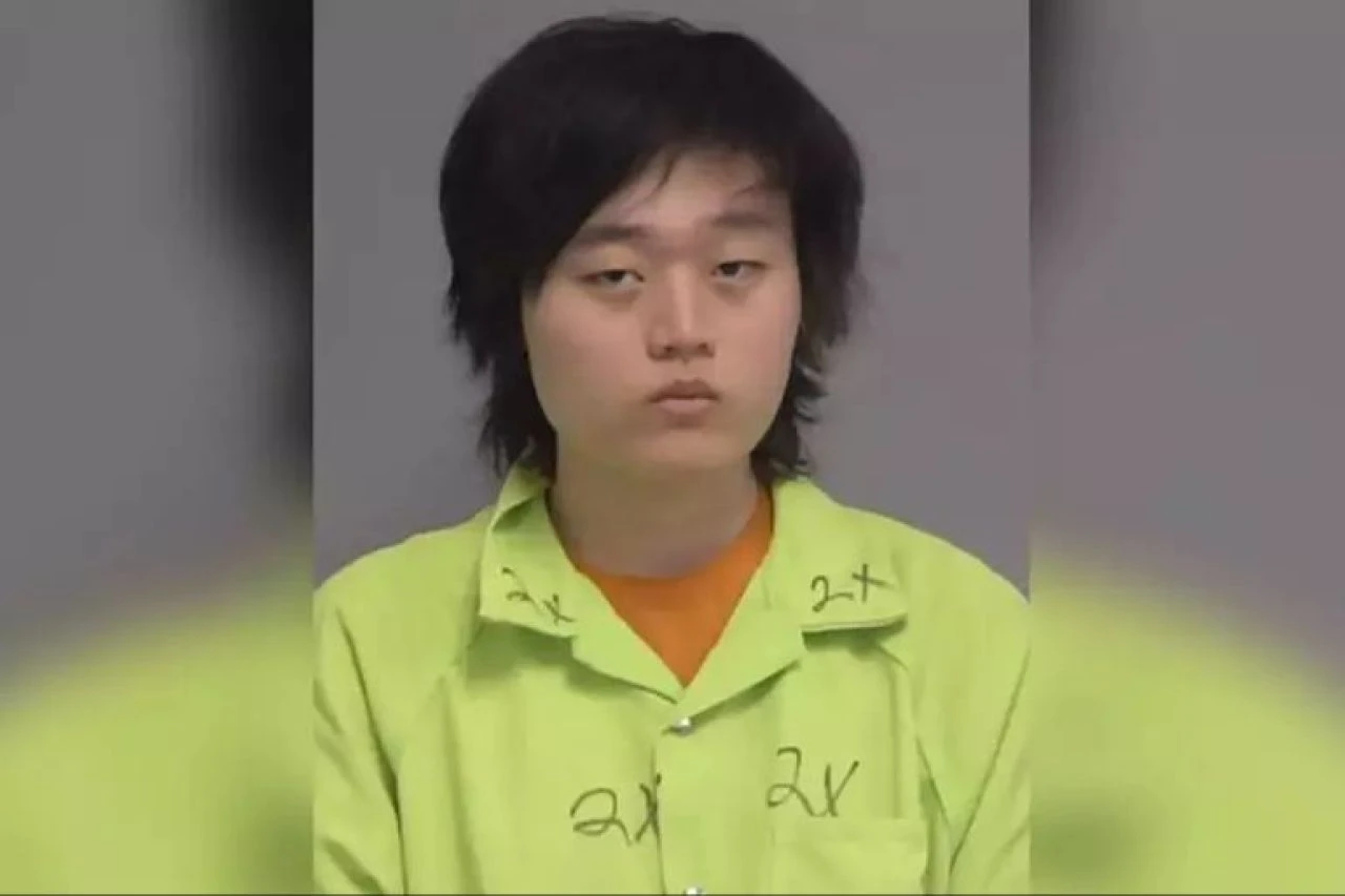 Online oyunda intikam yolculuğu! Rakibine saldırmak için uçağa atladı, şehir değiştirdi 