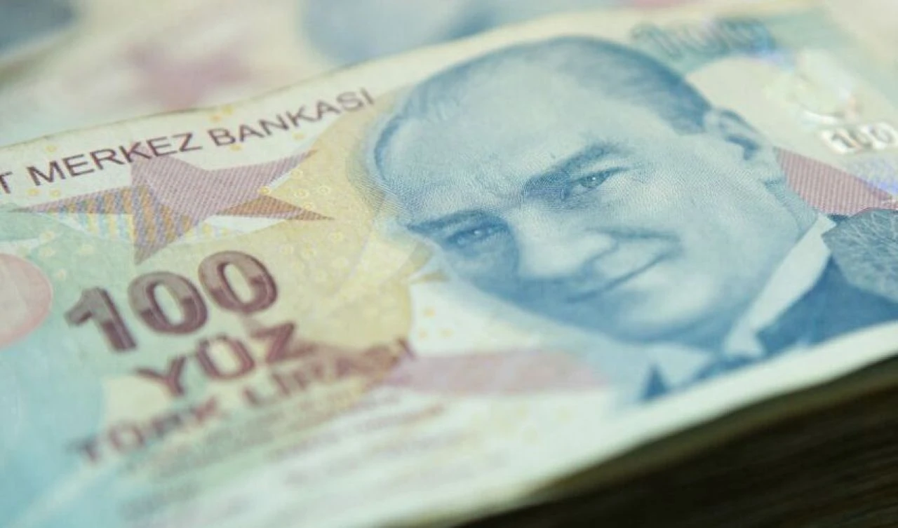 SSK, Bağ-Kur emekli maaşları için yeni hesap ortaya çıktı! En düşük emekli maaşı için masadaki rakam belli oldu - 1. Resim