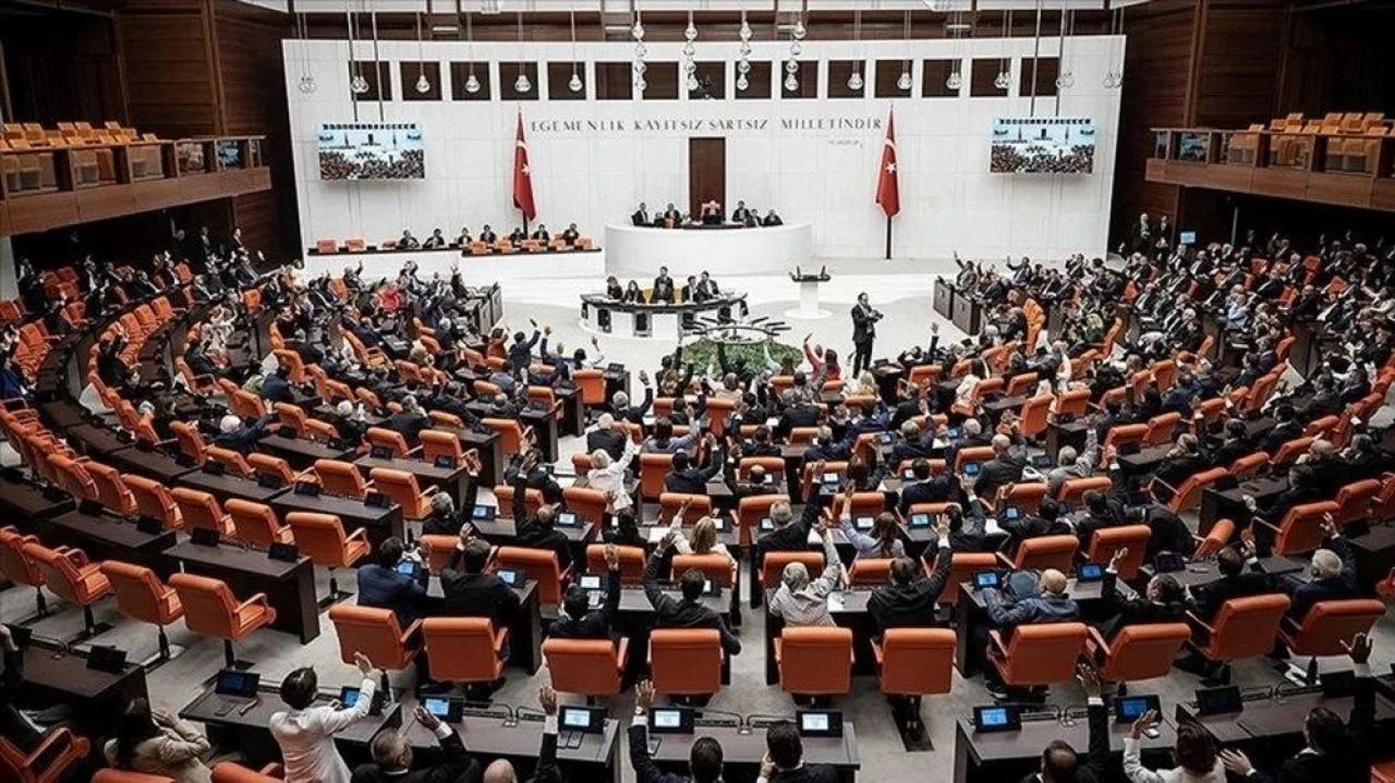 TBMM'de çalışma takvimi kabul edildi! 1 Ağustos'a kadar çalışmalara devam edilecek 