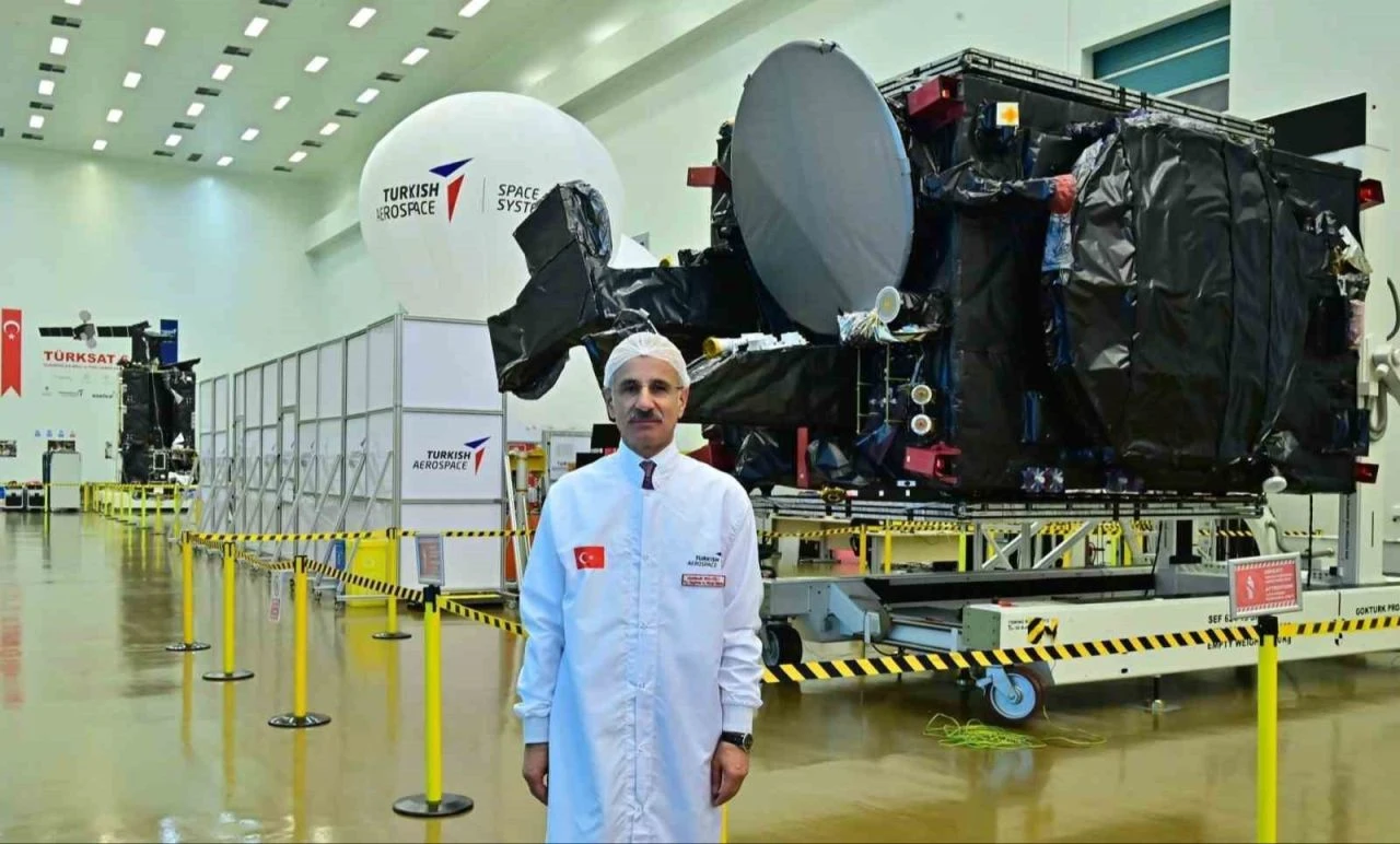 Türksat 6A son düzlüğe girdi: Bakan Uraloğlu: Türkiye'nin en büyük Ar-Ge projesi olacak! - 1. Resim