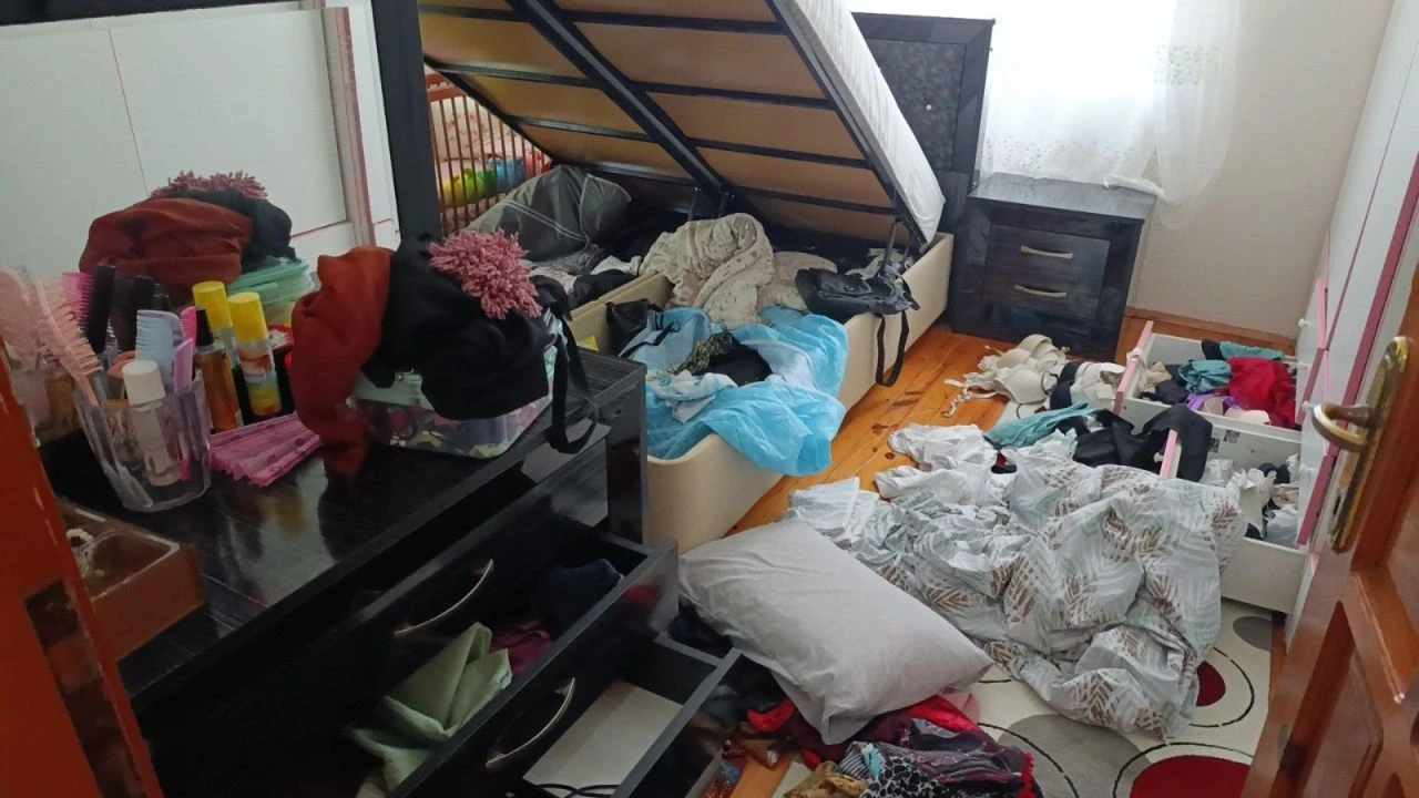 Kargocu yalanına inanıp kapıyı açtı! Uyandığında gördükleri karşısında neye uğradığını şaşırdı - 1. Resim