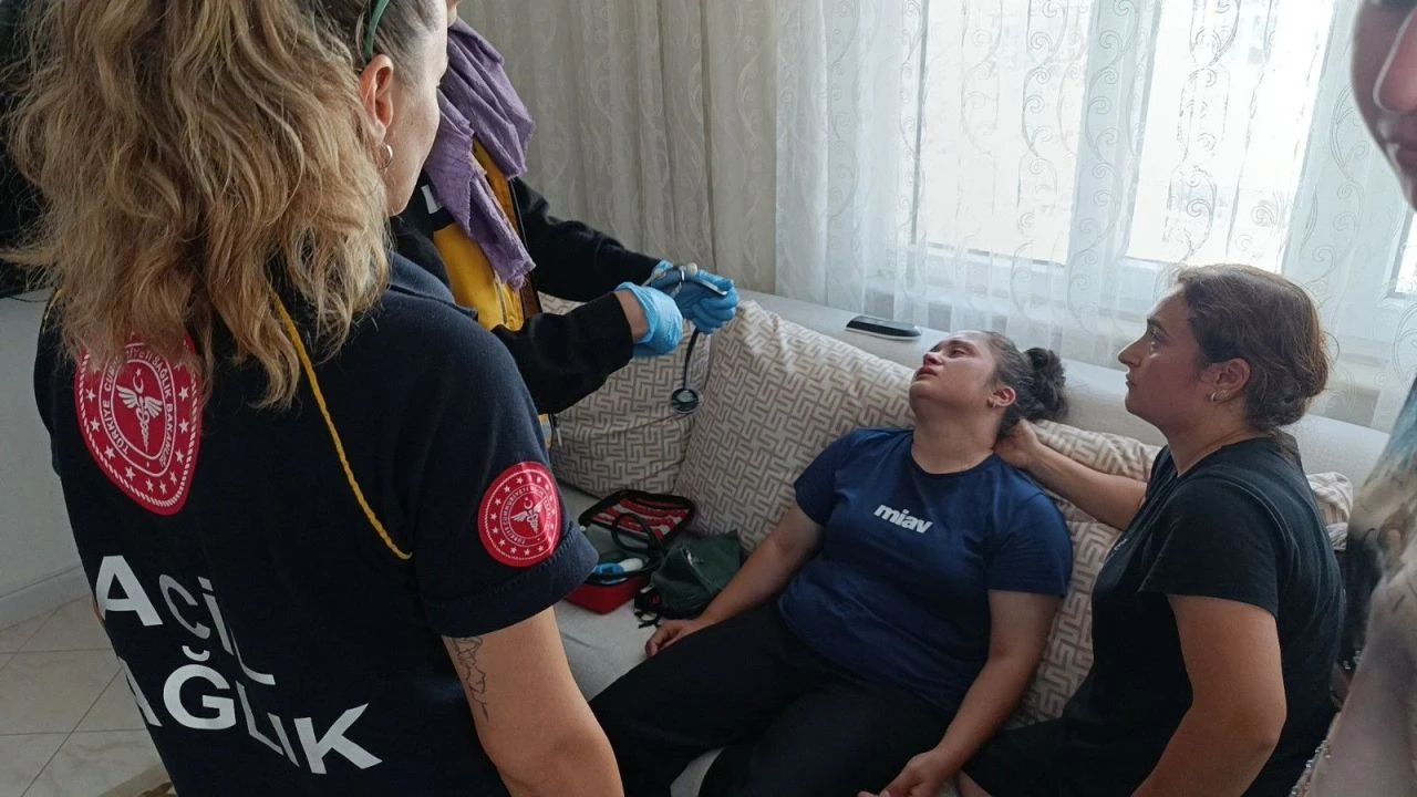 Kargocu yalanına inanıp kapıyı açtı! Uyandığında gördükleri karşısında neye uğradığını şaşırdı - 2. Resim