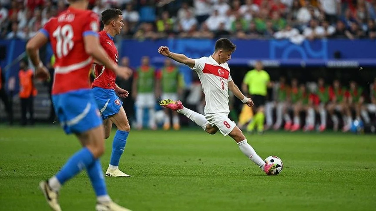 Türkiye Avusturya'yı yenerse Romanya Hollanda eşleşmesinin kazananı ile 6 Temmuz'da oynayacak