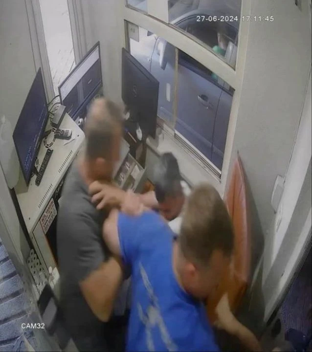 Böyle magandalık görülmedi! Gündüz gözü otoparkı basıp terör estirdiler