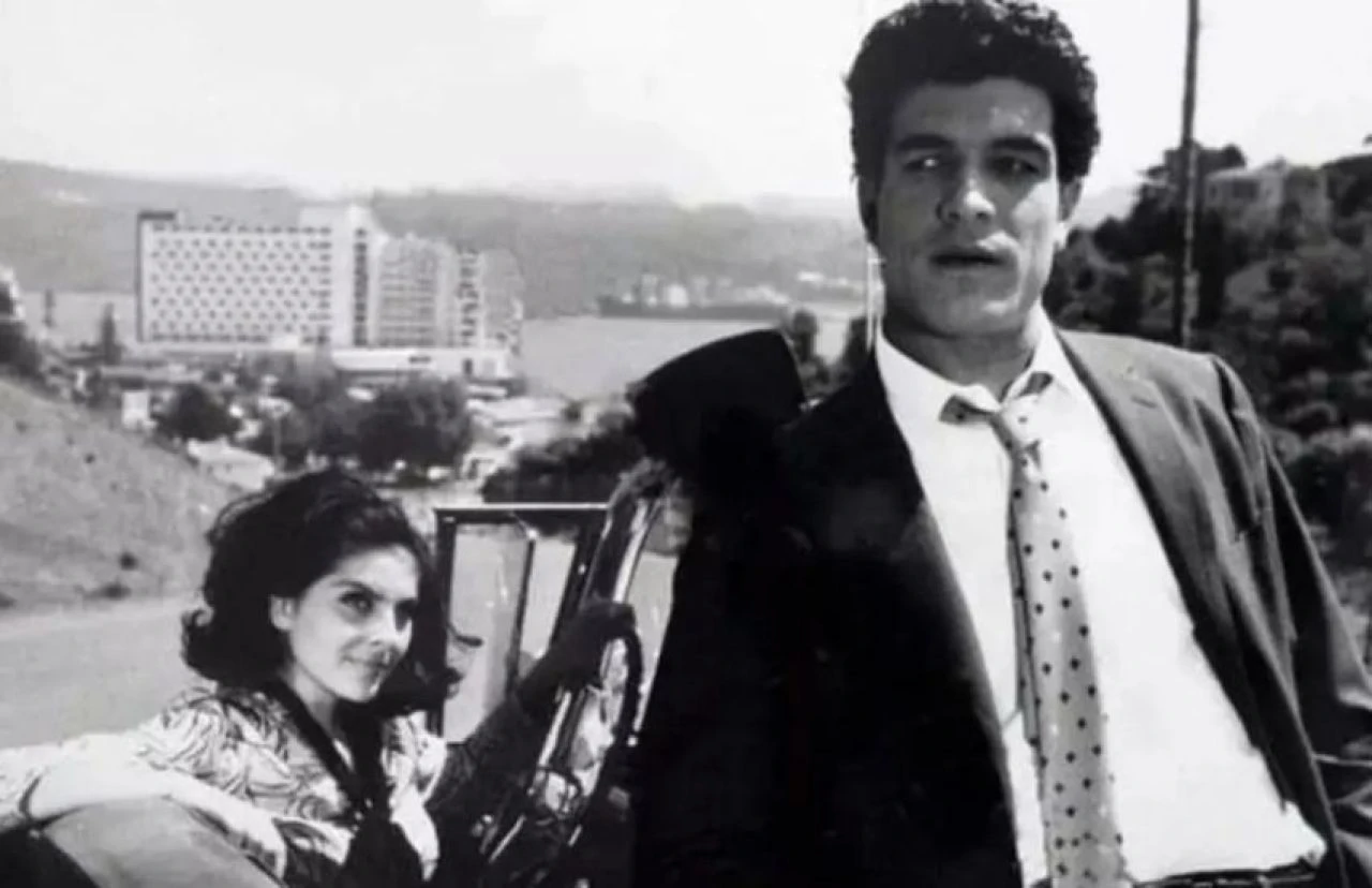 Yeşilçam'ın usta oyuncusu İzzet Günay hastaneye kaldırıldı