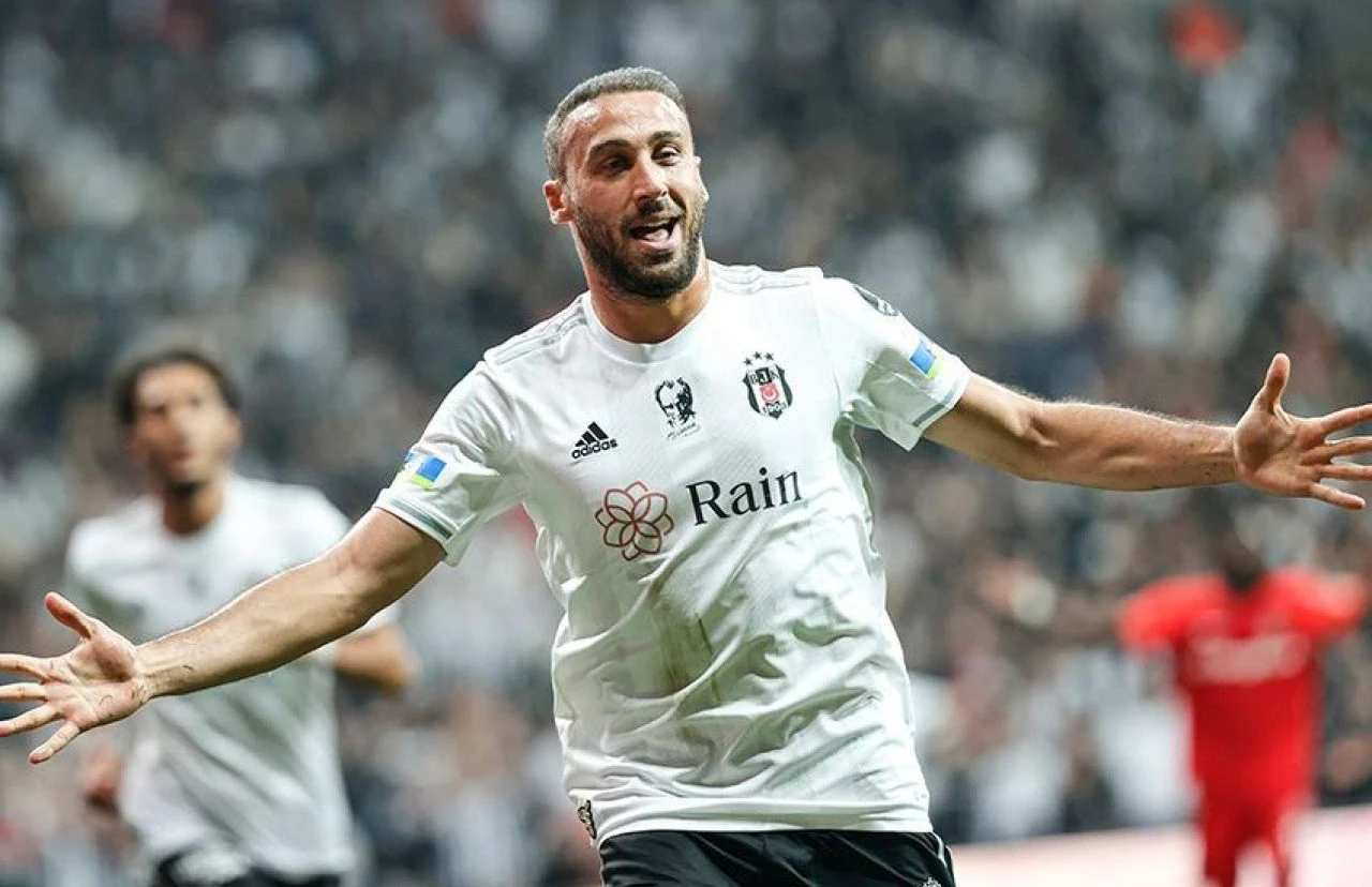 Beşiktaş'tan Cenk Tosun açıklaması: Sözleşmesi yenilenecek mi? - 2. Resim