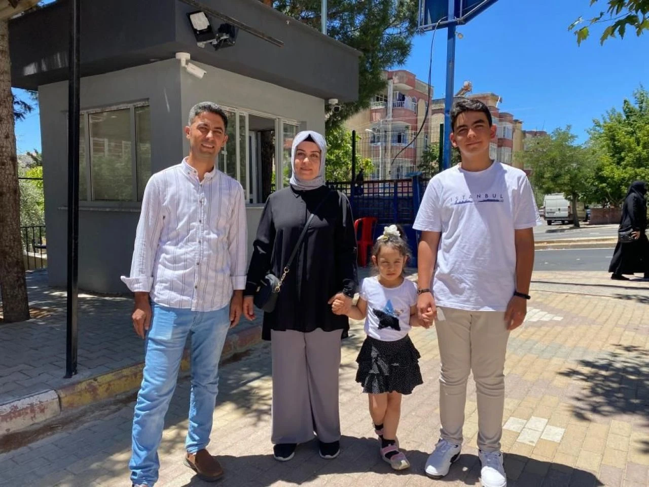 Bu başarı alkışlanır! Depremden kurtuldu LGS'de birinci oldu