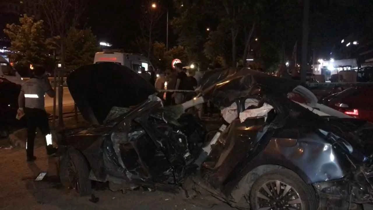 Otomobil yarışı felaketleri oldu: 1 ölü, 1'i ağır 2 yaralı - 1. Resim