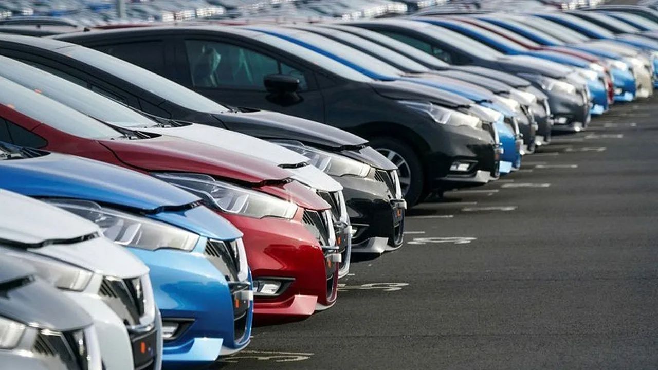 Vatandaşlar ikinci el otomobil için sıraya girdi! Mayıs ayında en çok o araçlar satıldı - Otomobil