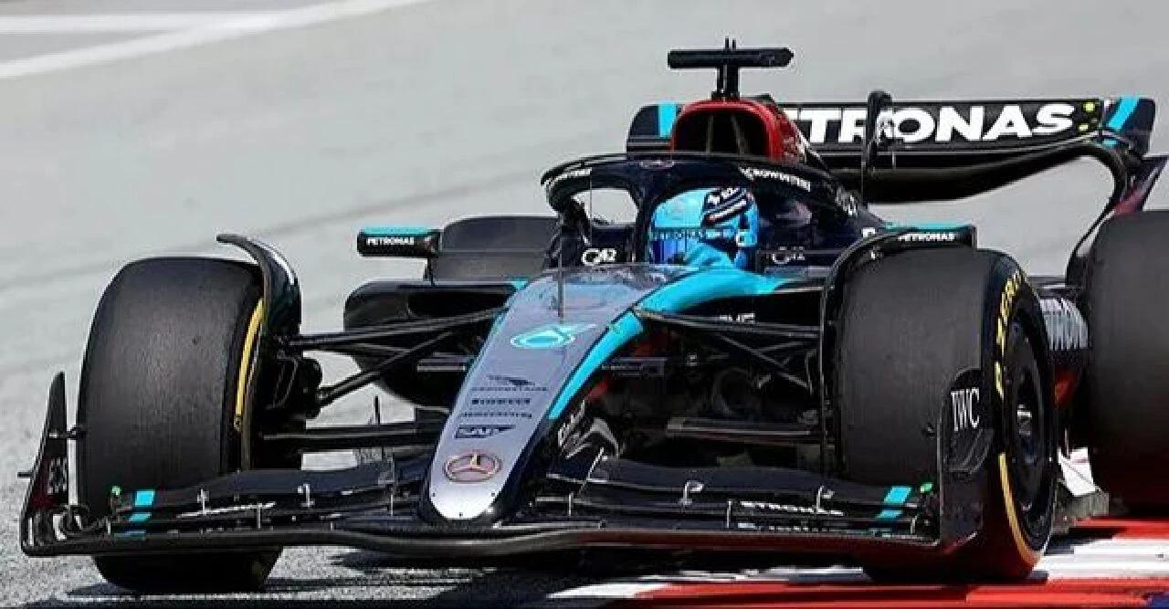 Avusturya GP'de sürpriz son! Zafer George Russell'ın 