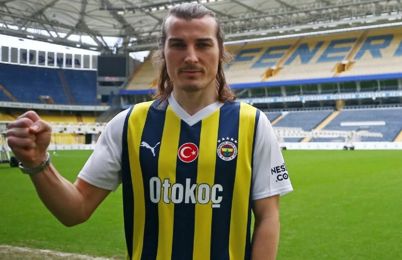 Çağlar Söyüncü yeniden Fenerbahçe'de! Sağlık kontrolünden geçip imzayı atacak - 1. Resim