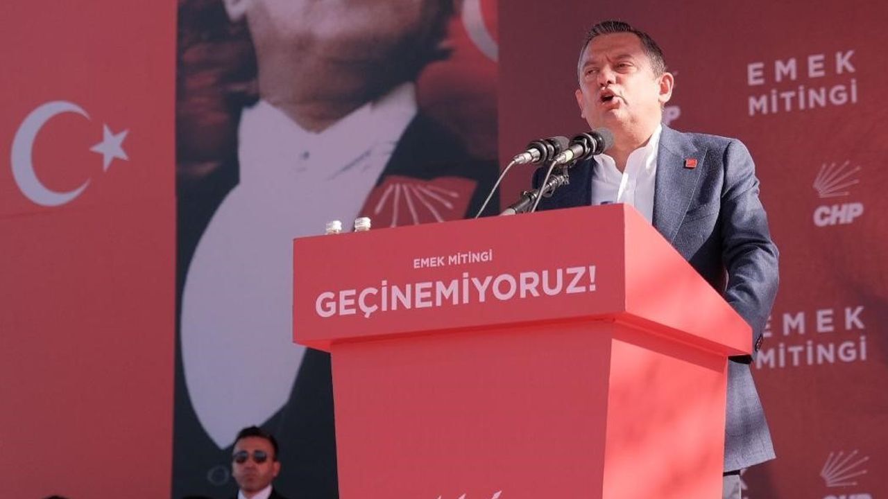 CHP lideri Özgür Özel, asgari ücrette olması gereken sınırı açıkladı
