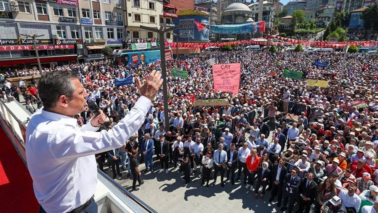 CHP&#039;den &#039;asgari ücret&#039; ve &#039;emekliye zam&#039; mitingi!