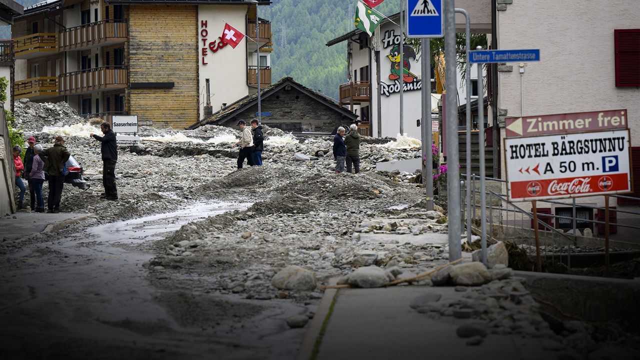İsviçre'de heyelan ve sel felaketi: Çok sayıda ölü ve kayıp var - Dünya