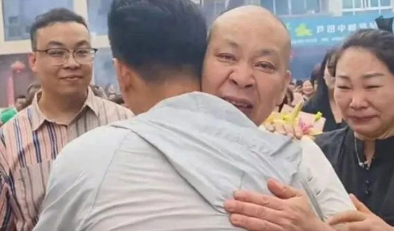 Film gibi olay: Ailesine öldüğü söylendi 33 yıl sonra gerçekler ortaya çıktı - 3. Resim