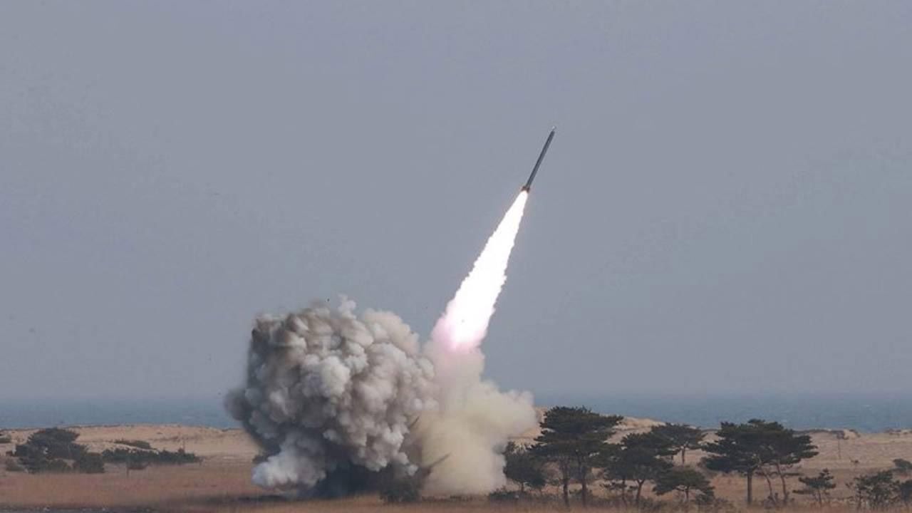 Güney Kore, Kuzey Kore&#039;nin 2 balistik füze fırlattığını duyurdu
