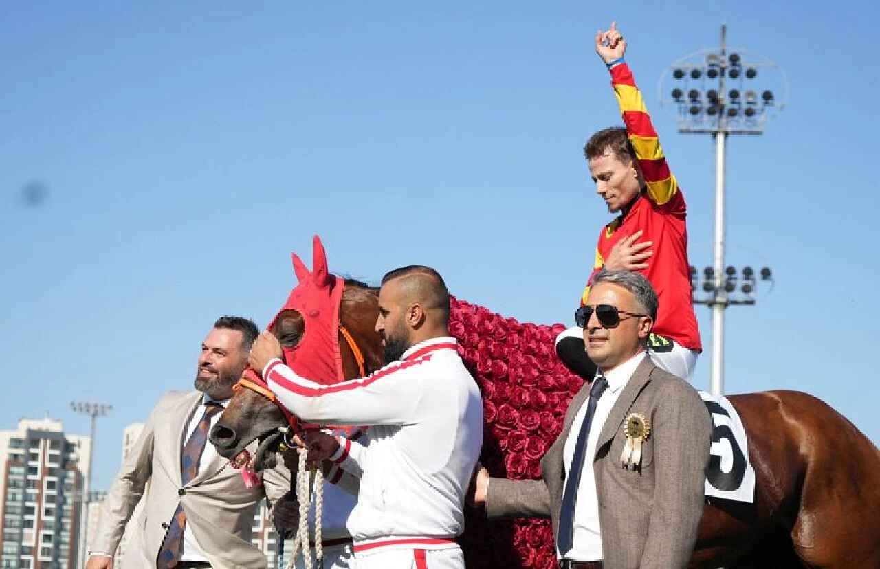 Son dakika | 98. Gazi Koşusu'nun kazananı belli oldu