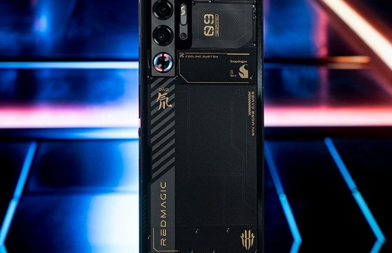 Yakında piyasaya sürülecek! Akıllı telefonlar arasında en güçlüsü - 1. Resim