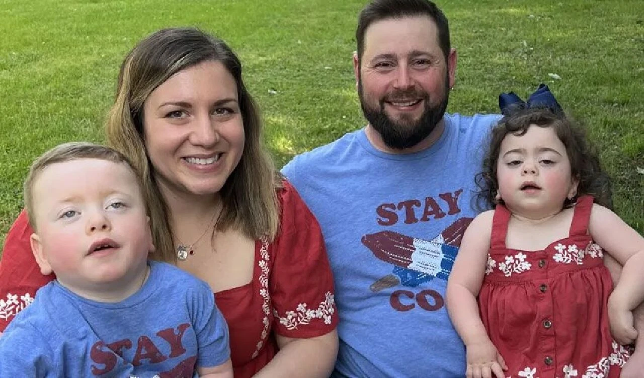 İki bebek için seferberlik! 20 yıldır görülmeyen hastalığa yakalandılar