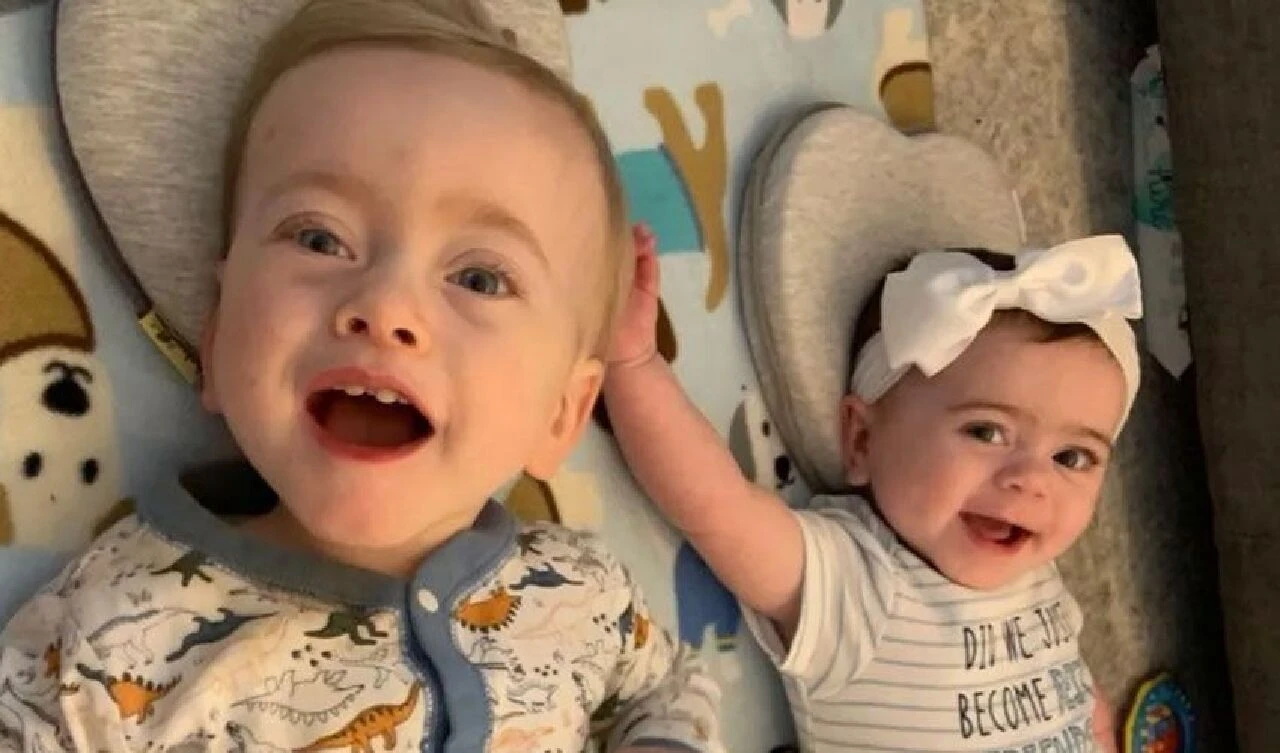 İki bebek için seferberlik! 20 yıldır görülmeyen hastalığa yakalandılar