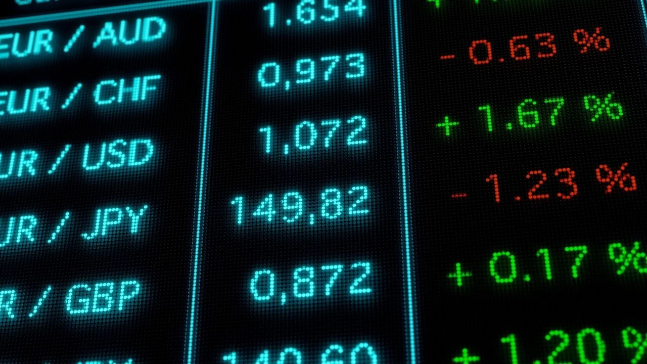 Sokak eylemleri ekonomi politikalarına balta vurabilir! Ünlü ekonomistten gri liste uyarısı - 2. Resim