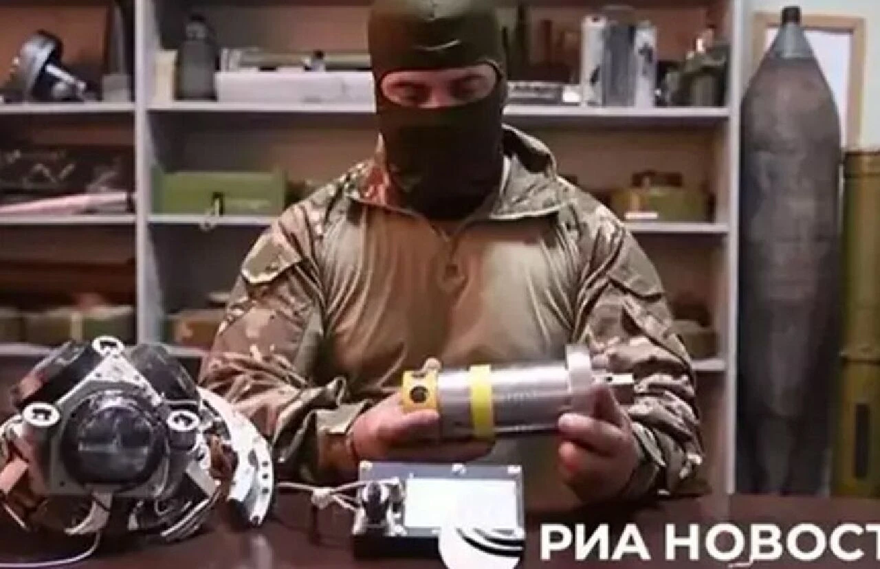 Türkiye'nin de envanterinde bulunuyor! ABD'nin en güçlü füzelerinden ATACMS Rusların eline geçti - 1. Resim