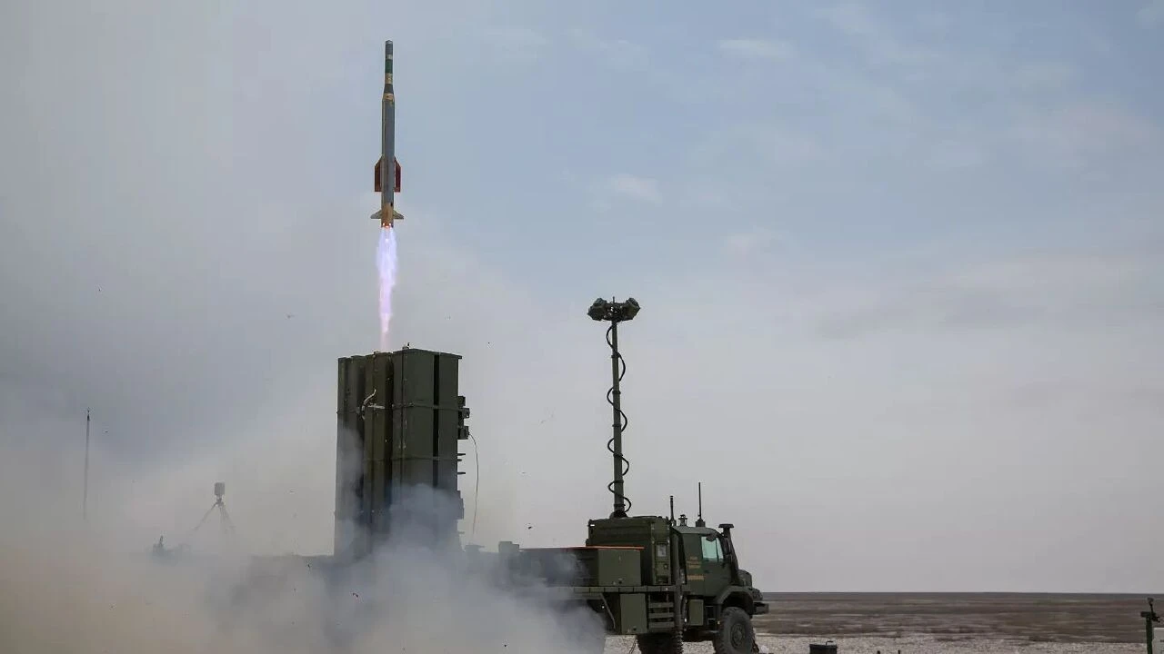 Yunanistan 'öndeyiz' dedi, iddialara net yanıt geldi: Kendi hava savunma sistemleri dahi yok!