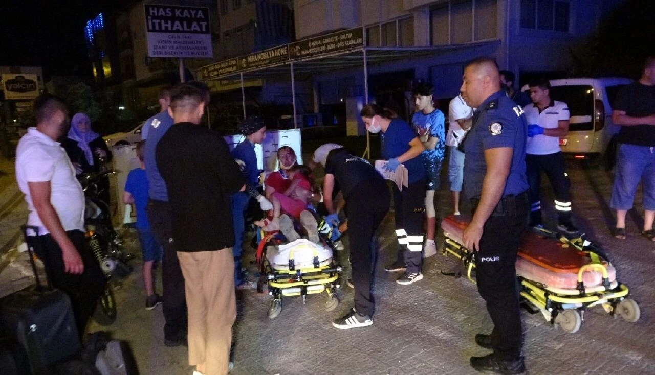 Antalya'da faciadan dönüldü! Ölü ve yaralılar var... Feci kaza kamerada