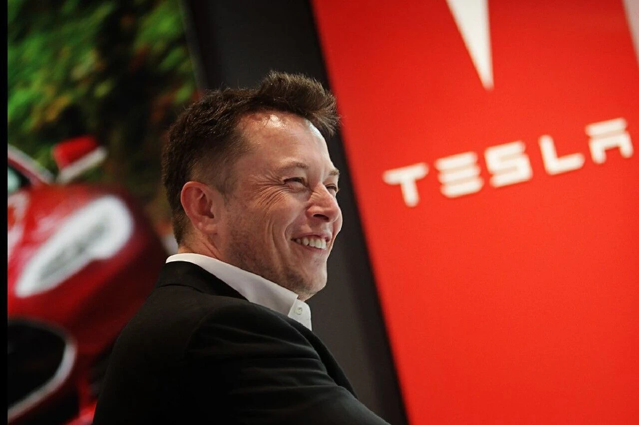 Elon Musk servetine servet kattı! Dünya zenginler listesini değiştiren 10 milyar dolar artış - 1. Resim