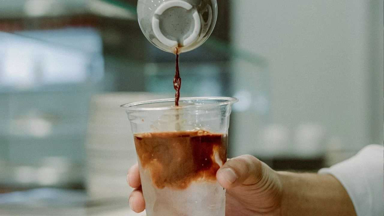 Fast-food devi Güney Koreli şirketin çoğunluk hissesini 340 milyon dolara satın aldı