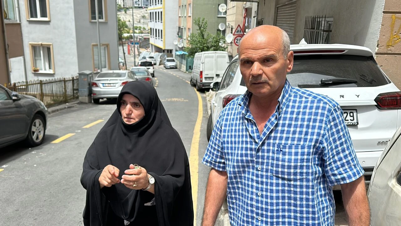 'Mahallenin fedaisiyim' dedi, sokağı süpüren adama saldırdı! "Bam güm yerleştirdi, ağzımı burnumu dağıttı"