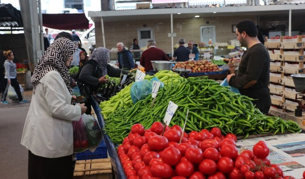 Son dakika | Altı aylık enflasyon farkı netleşti! Memur ve memur emeklisi ile SSK ve Bağ-Kur emeklisinin zam oranı belli oldu