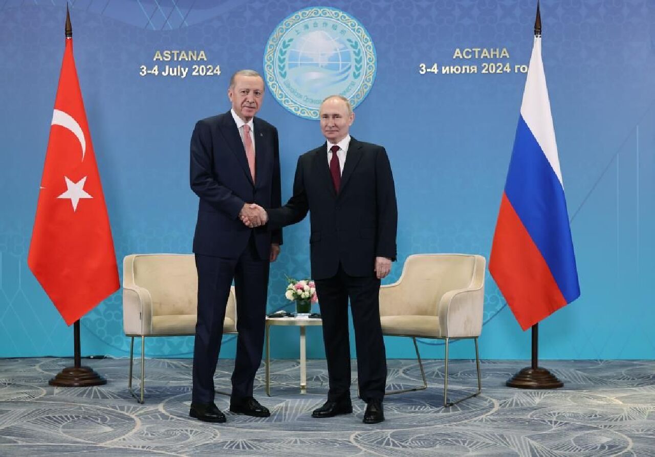 Son dakika | Astana'da kritik zirve! Cumhurbaşkanı Erdoğan'dan Putin'e Türkiye daveti - 3. Resim