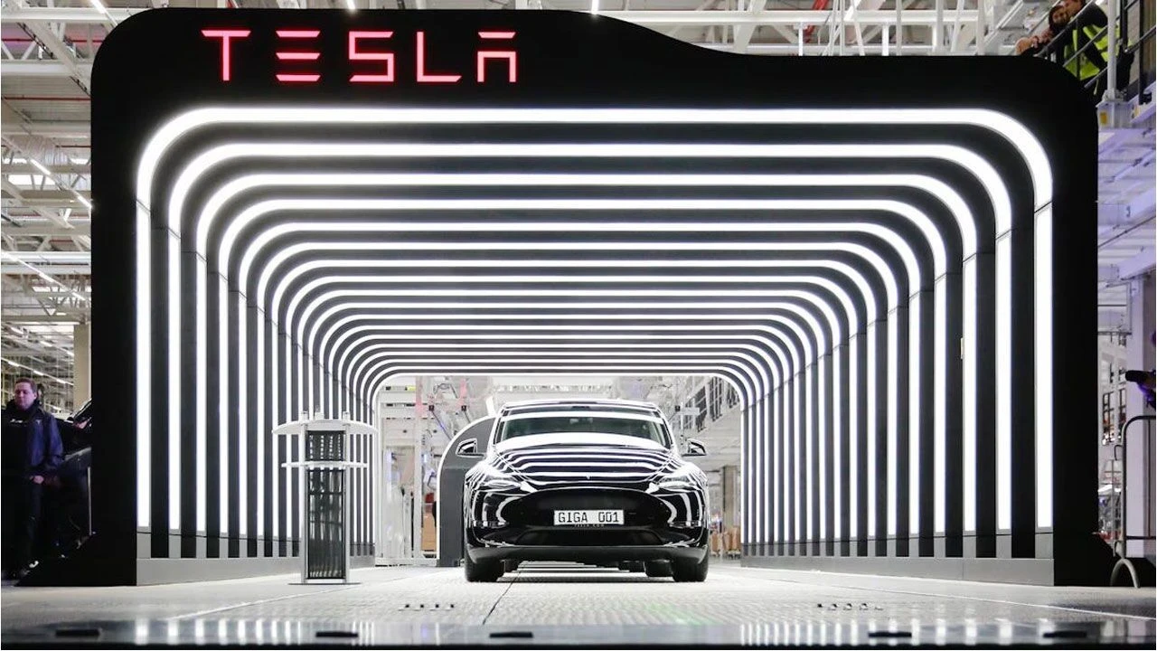 Tesla, hisseleri yükselmesine rağmen araç teslimatlarında düşüş yaşadı